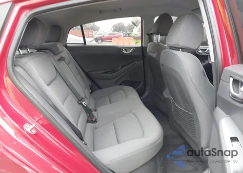 2022 Hyundai Ioniq Hybrid Se z USA, uszkodzony, nr VIN KMHC75LC1NU275853